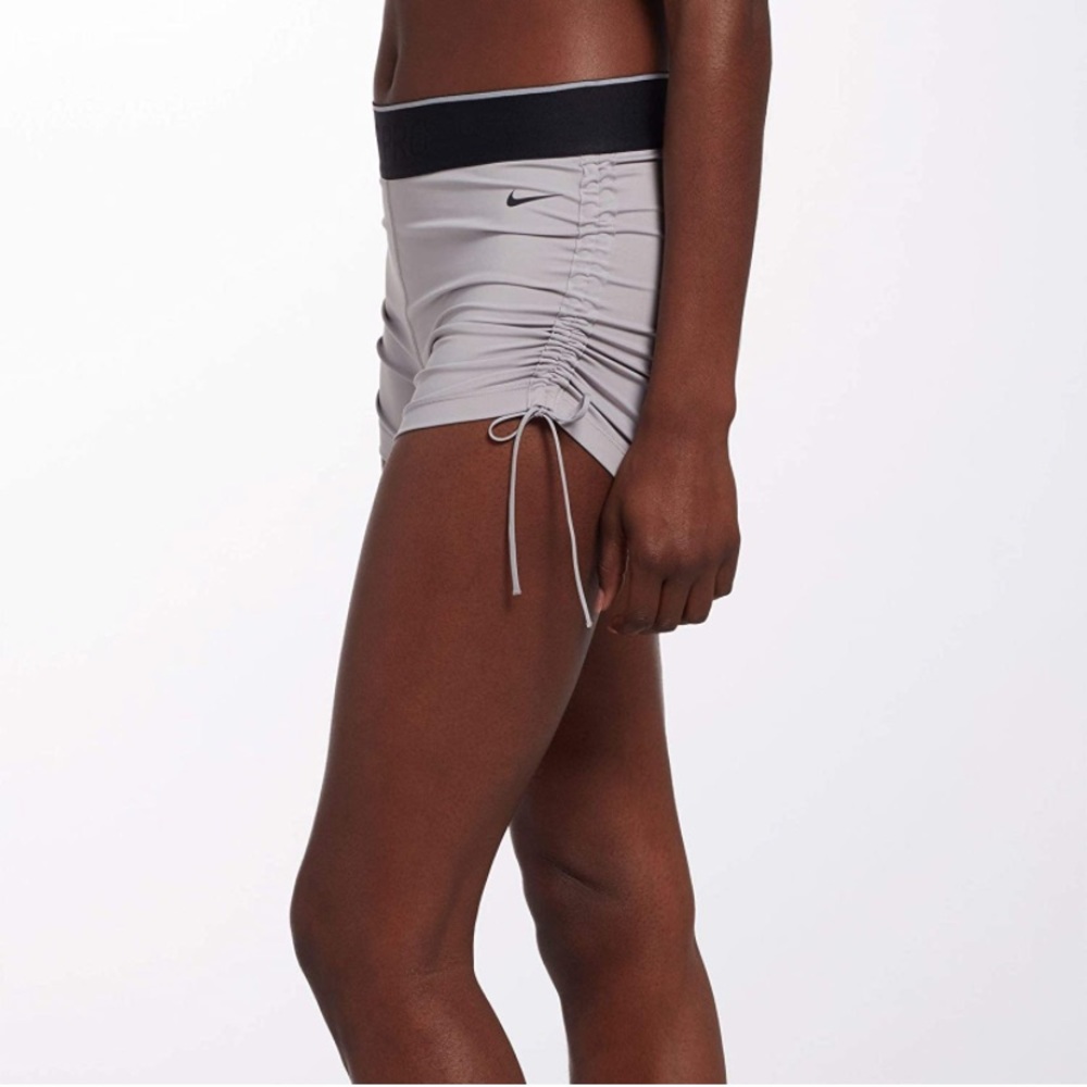 Nike Women’s Pro 3” Grey Shorts Size S